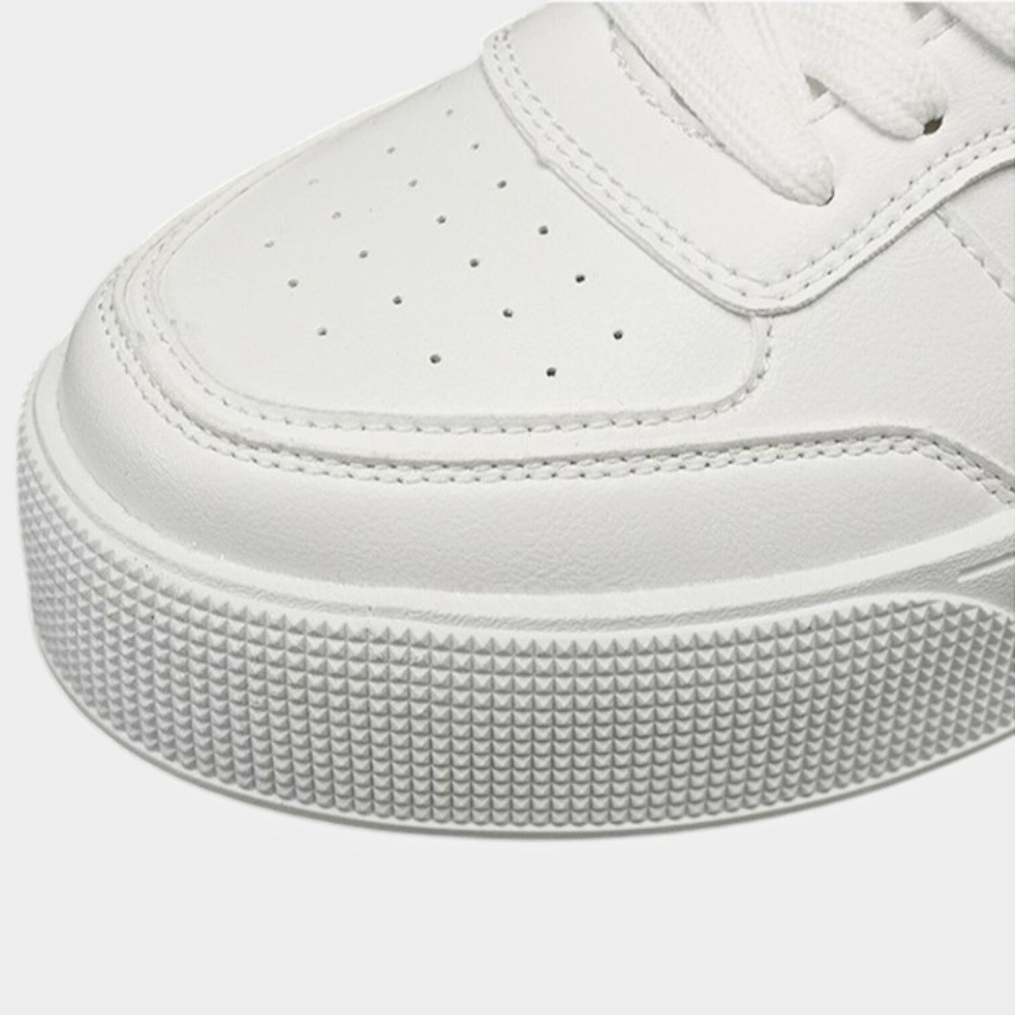 GUIDO | White Sneakers