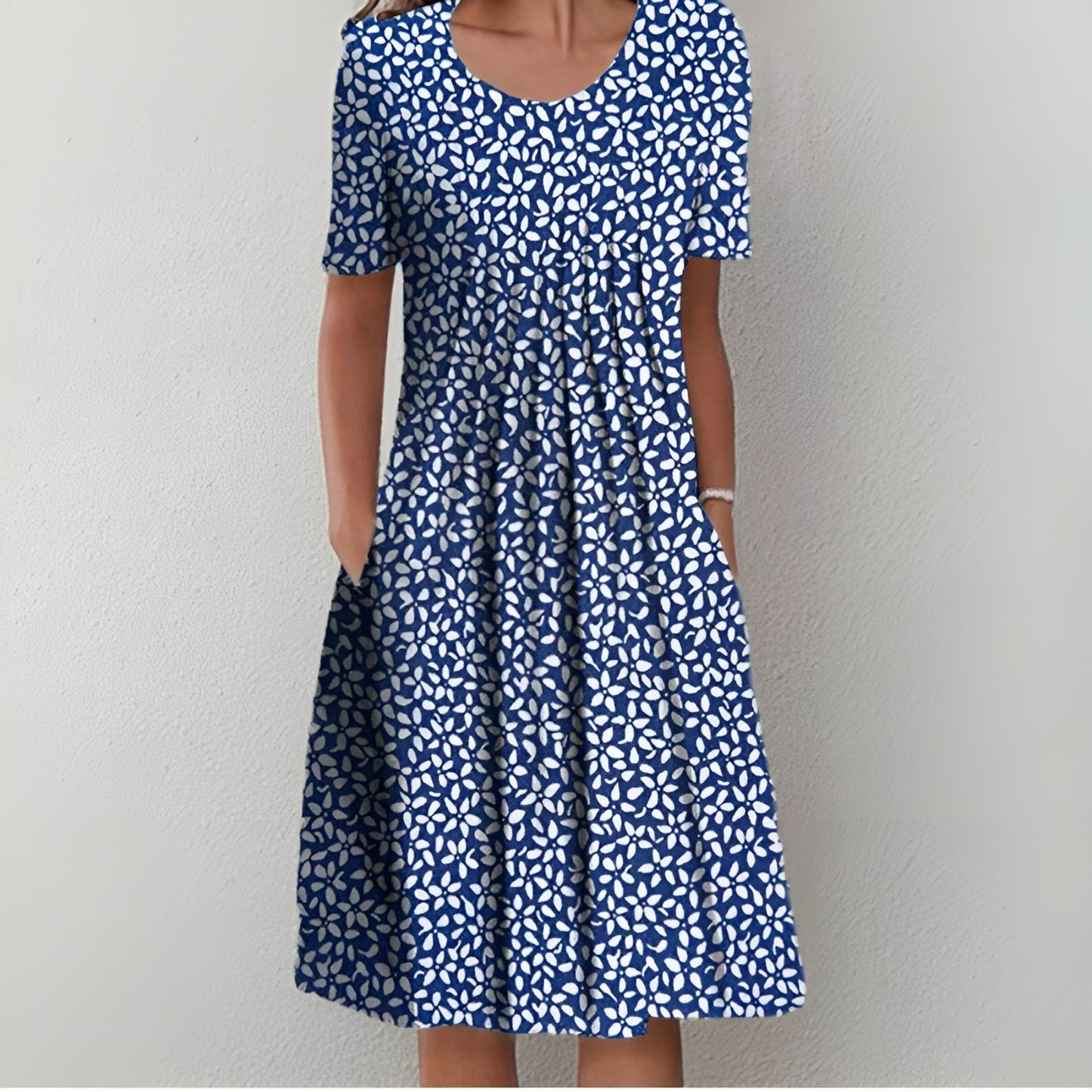 Lea™ | Klassinen Naisten Mekko